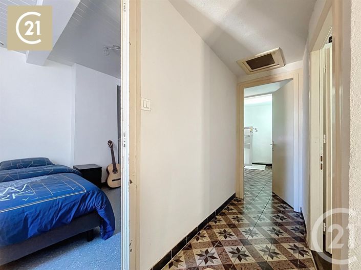 Image No.13-3 Bed House for sale