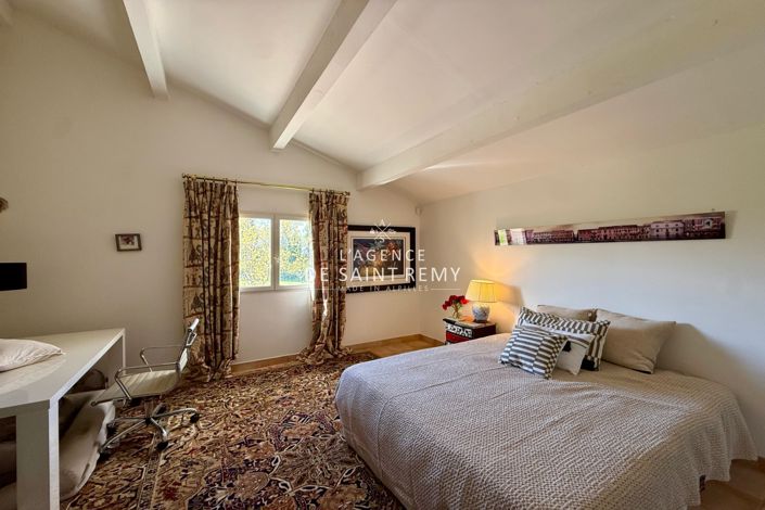 Image No.10-4 Bed House for sale