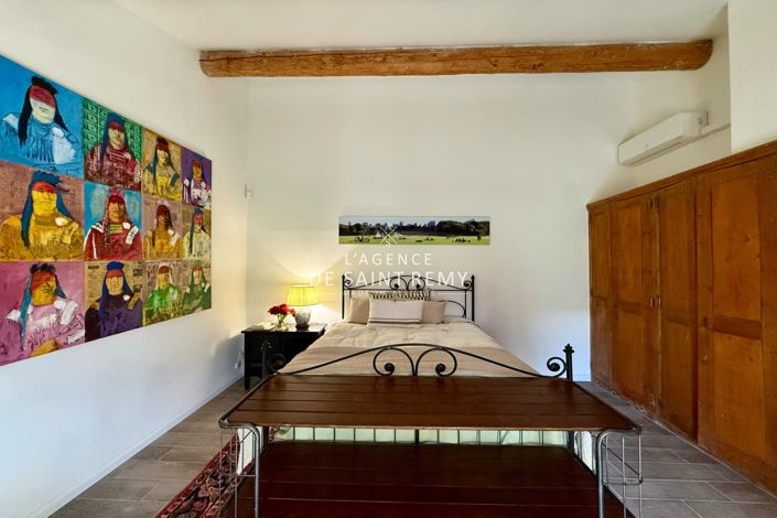 Image No.8-4 Bed House for sale