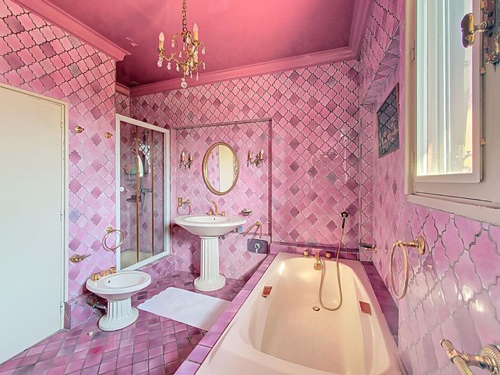 Image No.13-5 Bed House for sale