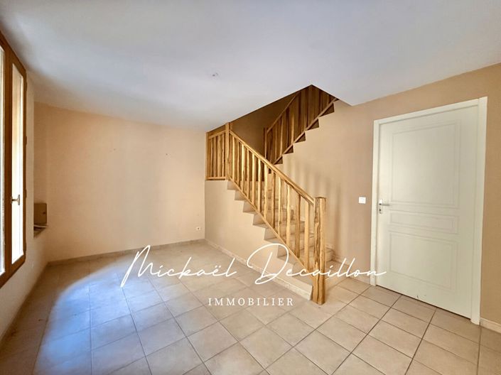 Image No.11-4 Bed House for sale