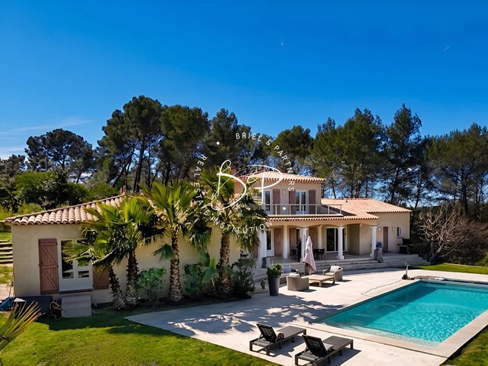 Image No.2-5 Bed House for sale