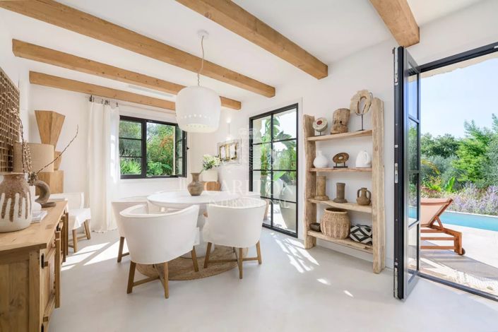 Image No.5-4 Bed House for sale