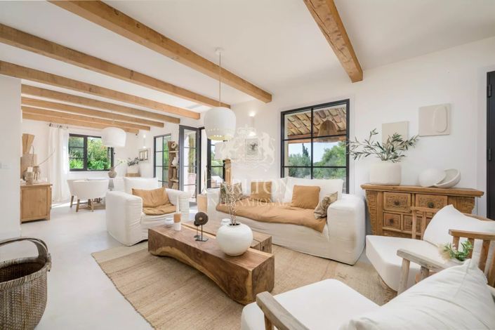 Image No.7-4 Bed House for sale