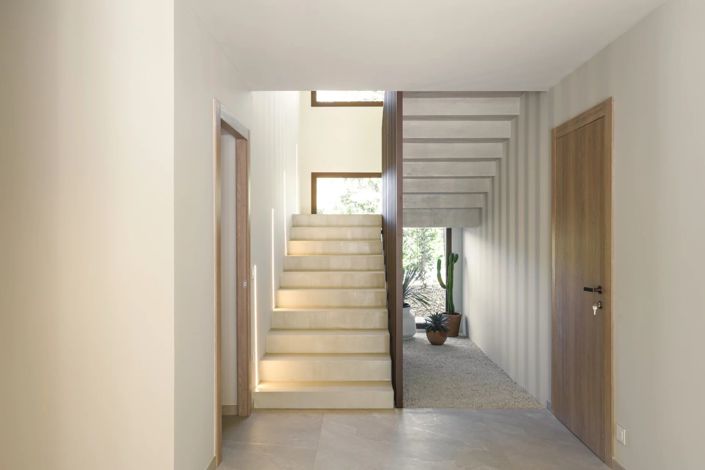 Image No.6-4 Bed House for sale