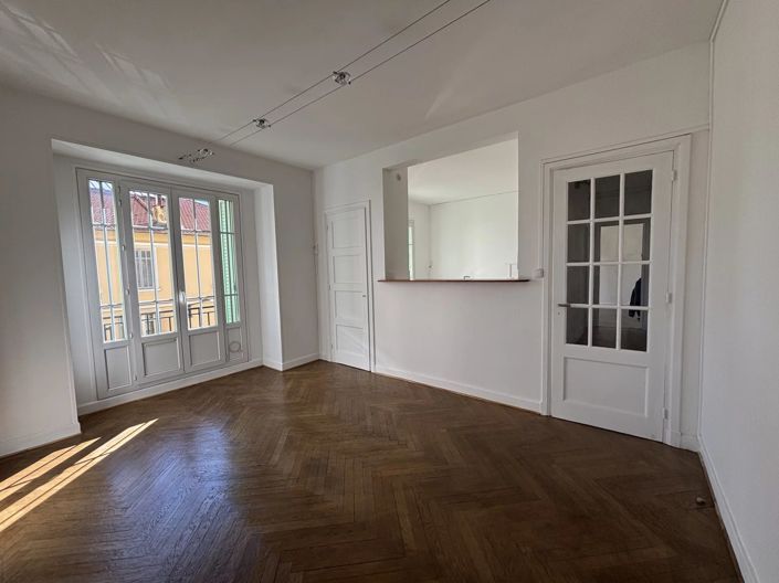 Image No.2-Appartement de 1 chambre à vendre à Cannes