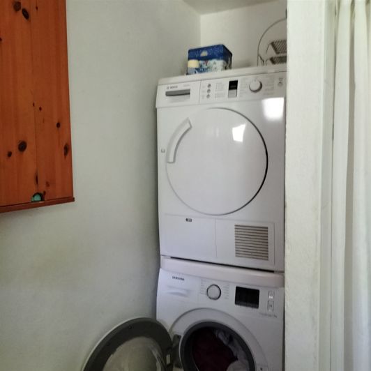 Image No.16-4 Bed House for sale