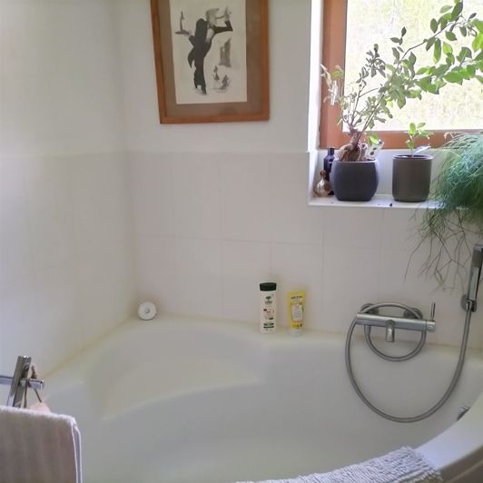 Image No.24-4 Bed House for sale