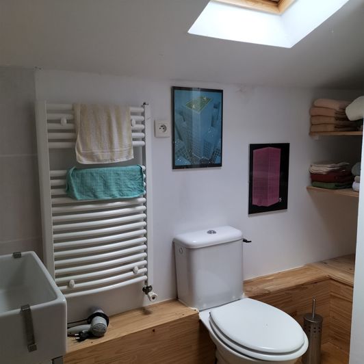 Image No.25-4 Bed House for sale