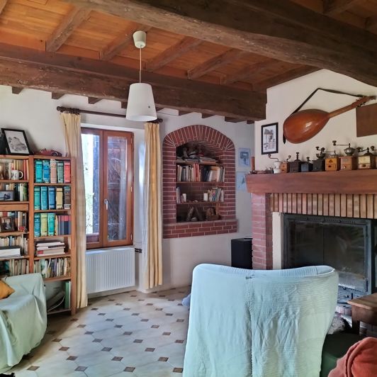 Image No.7-4 Bed House for sale