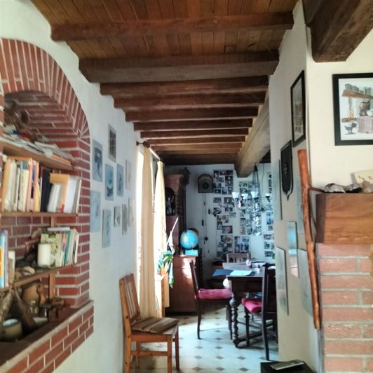 Image No.8-4 Bed House for sale