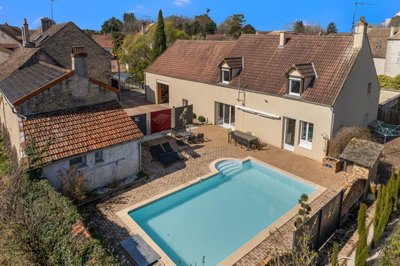 1 - Cote-d'Or, Maison