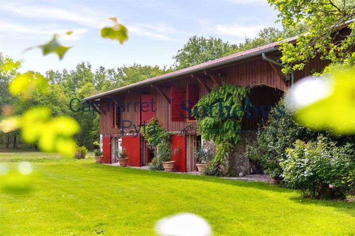 Image No.2-Propriété de 5 chambres à vendre à Ares