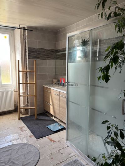 Image No.28-3 Bed House for sale
