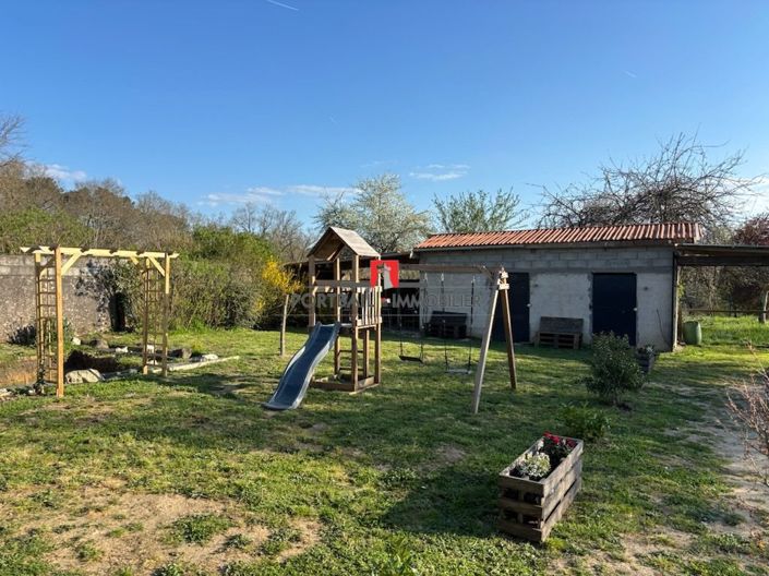 Image No.9-3 Bed House for sale