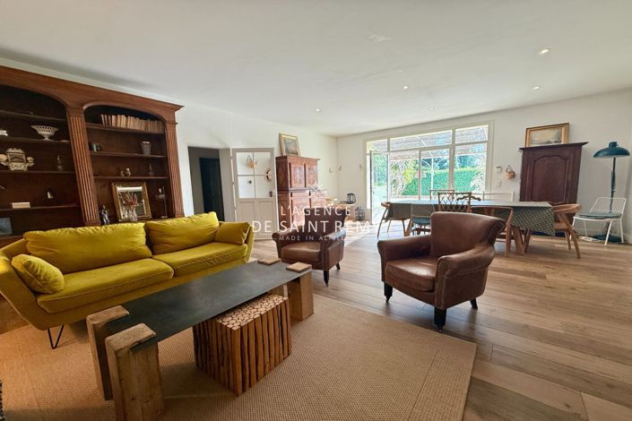 Image No.4-4 Bed House for sale