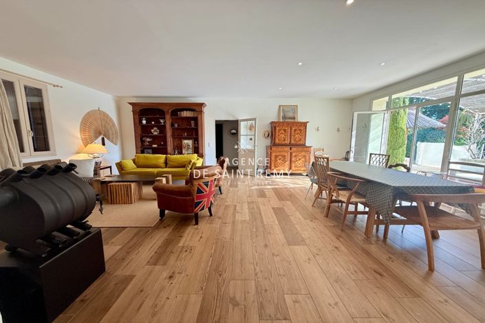 Image No.5-4 Bed House for sale