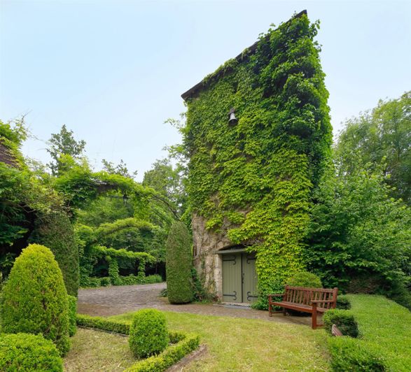Image No.23-House for sale