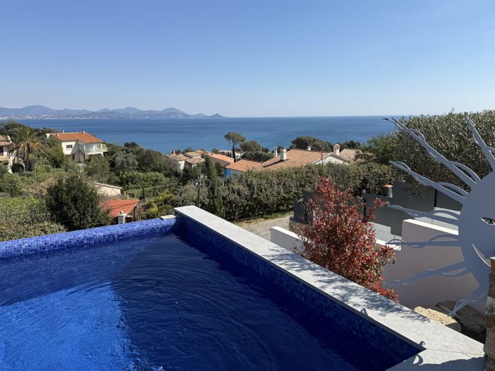 Image No.3-5 Bed House for sale