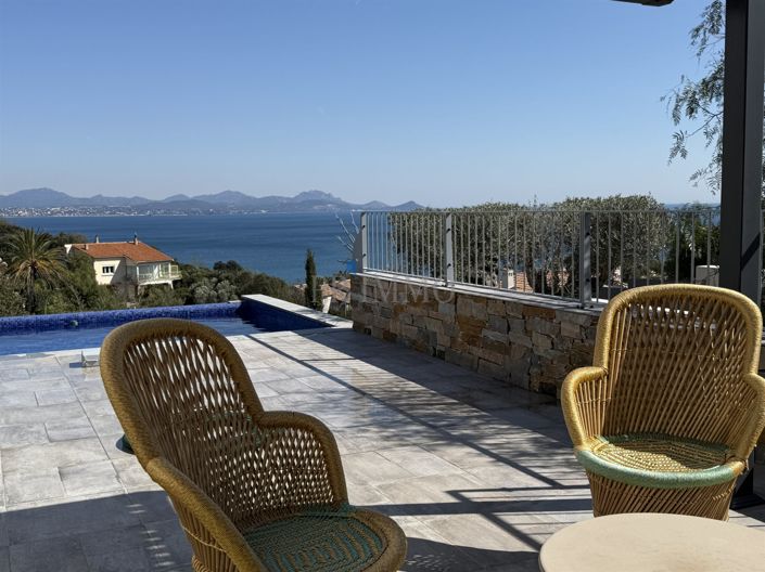 Image No.34-5 Bed House for sale
