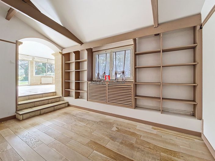Image No.3-3 Bed House for sale