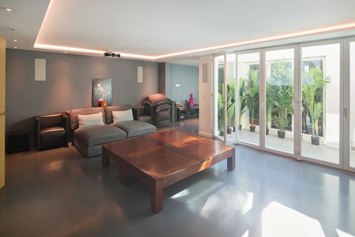 Image No.17-4 Bed House for sale