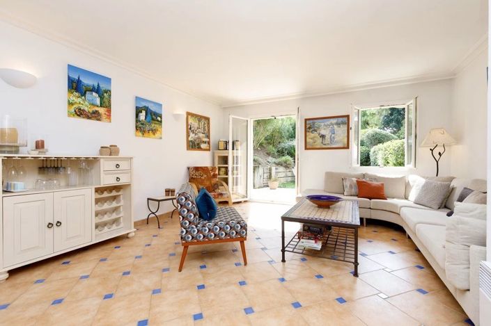 Image No.4-3 Bed House for sale