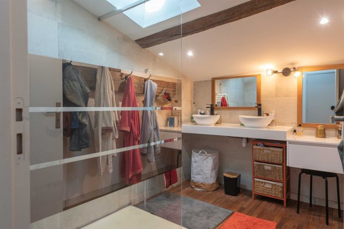 Image No.13-4 Bed House for sale