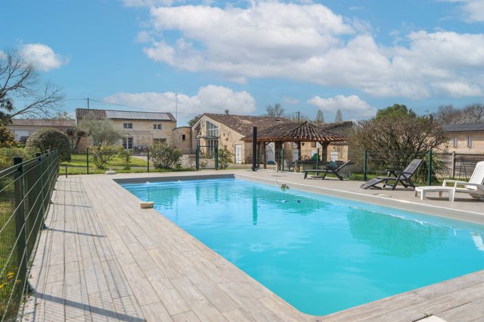 Image No.3-4 Bed House for sale