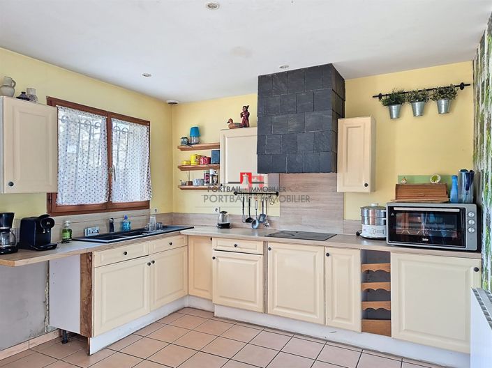 Image No.3-2 Bed House for sale