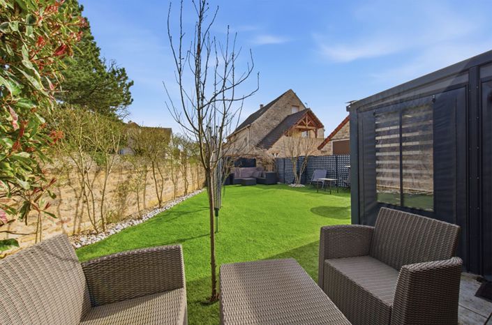 Image No.3-6 Bed Property for sale