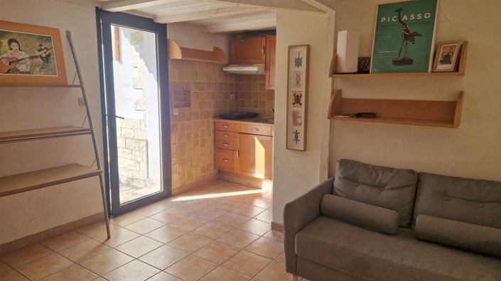Image No.10-4 Bed House for sale
