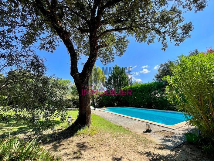 Image No.3-3 Bed House for sale