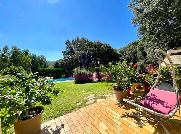 Image No.5-3 Bed House for sale