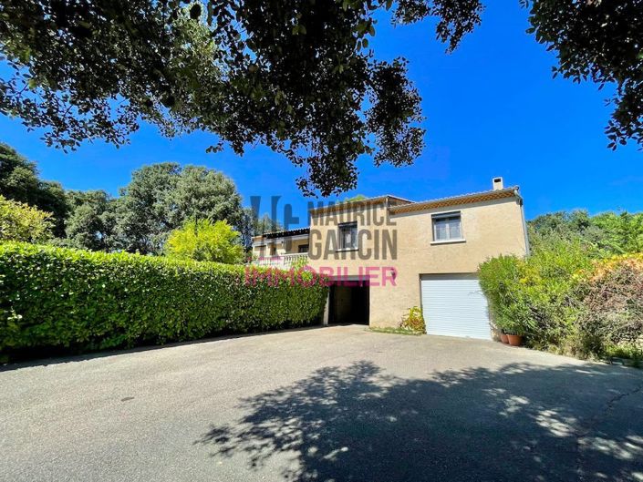 Image No.6-3 Bed House for sale