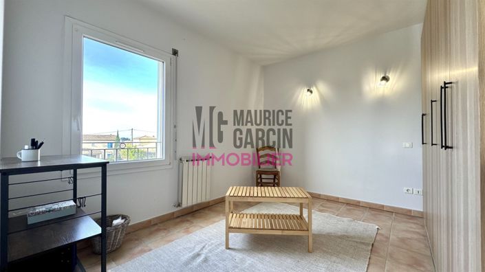 Image No.10-3 Bed Apartment for sale