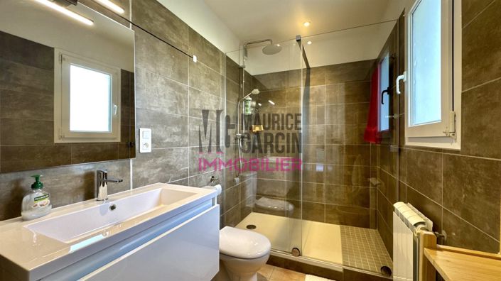 Image No.13-3 Bed Apartment for sale