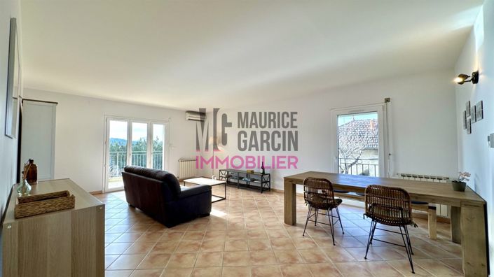 Image No.17-3 Bed Apartment for sale