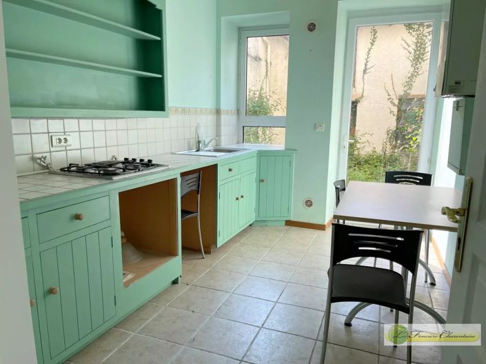 Image No.4-2 Bed House for sale