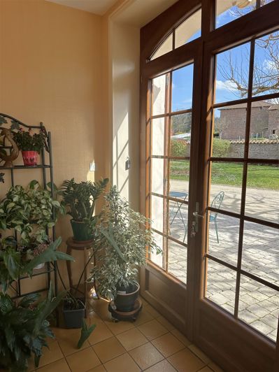 Image No.35-5 Bed House for sale