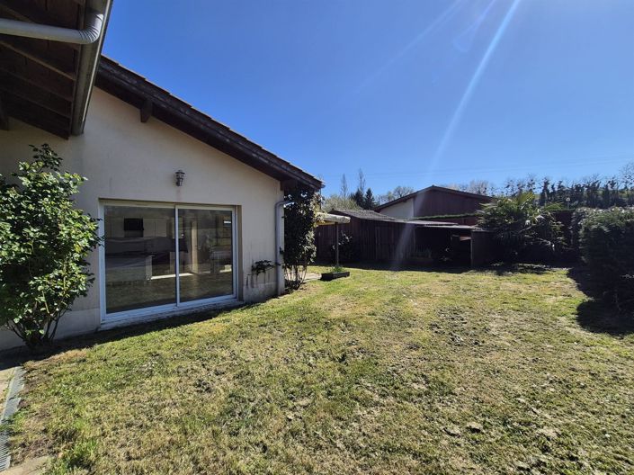 Image No.12-2 Bed House for sale