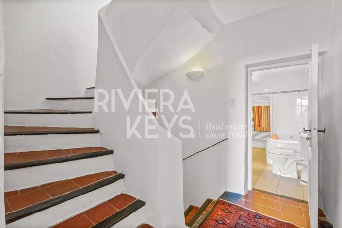 Image No.16-2 Bed House for sale
