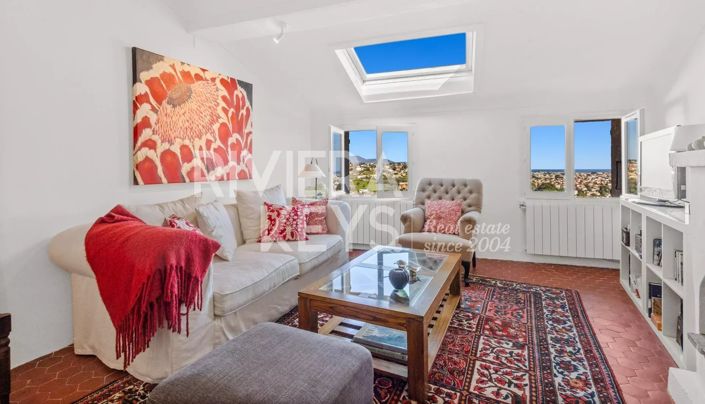 Image No.3-2 Bed House for sale