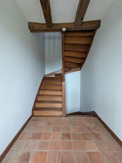 Image No.30-4 Bed House for sale