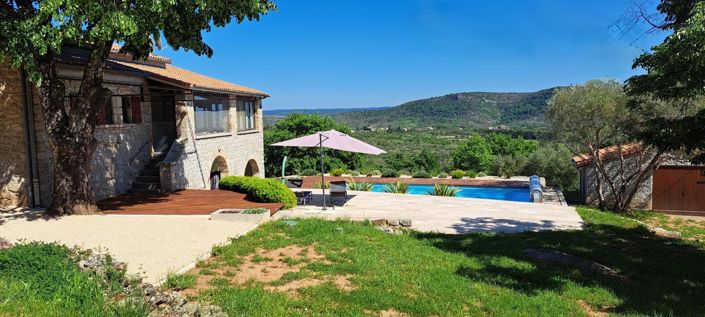 Image No.19-5 Bed House for sale