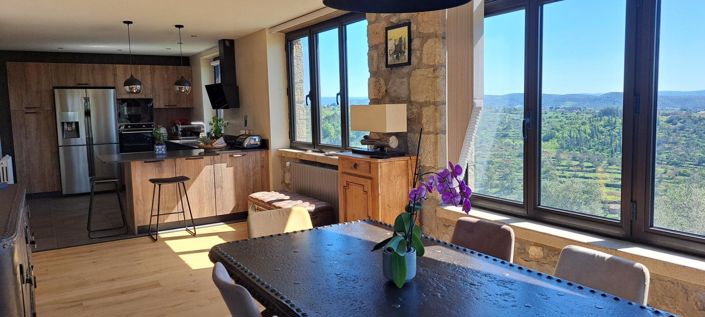Image No.4-5 Bed House for sale