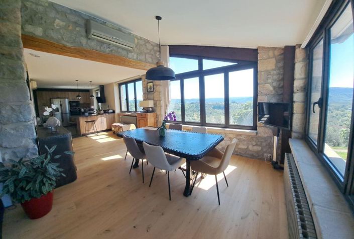 Image No.5-5 Bed House for sale
