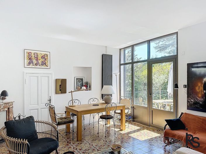 Image No.5-7 Bed House for sale