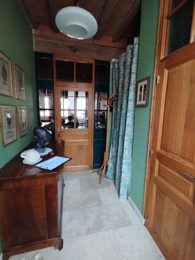 Image No.14-4 Bed Property for sale