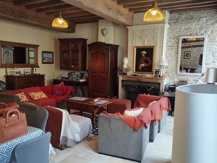 Image No.16-4 Bed Property for sale